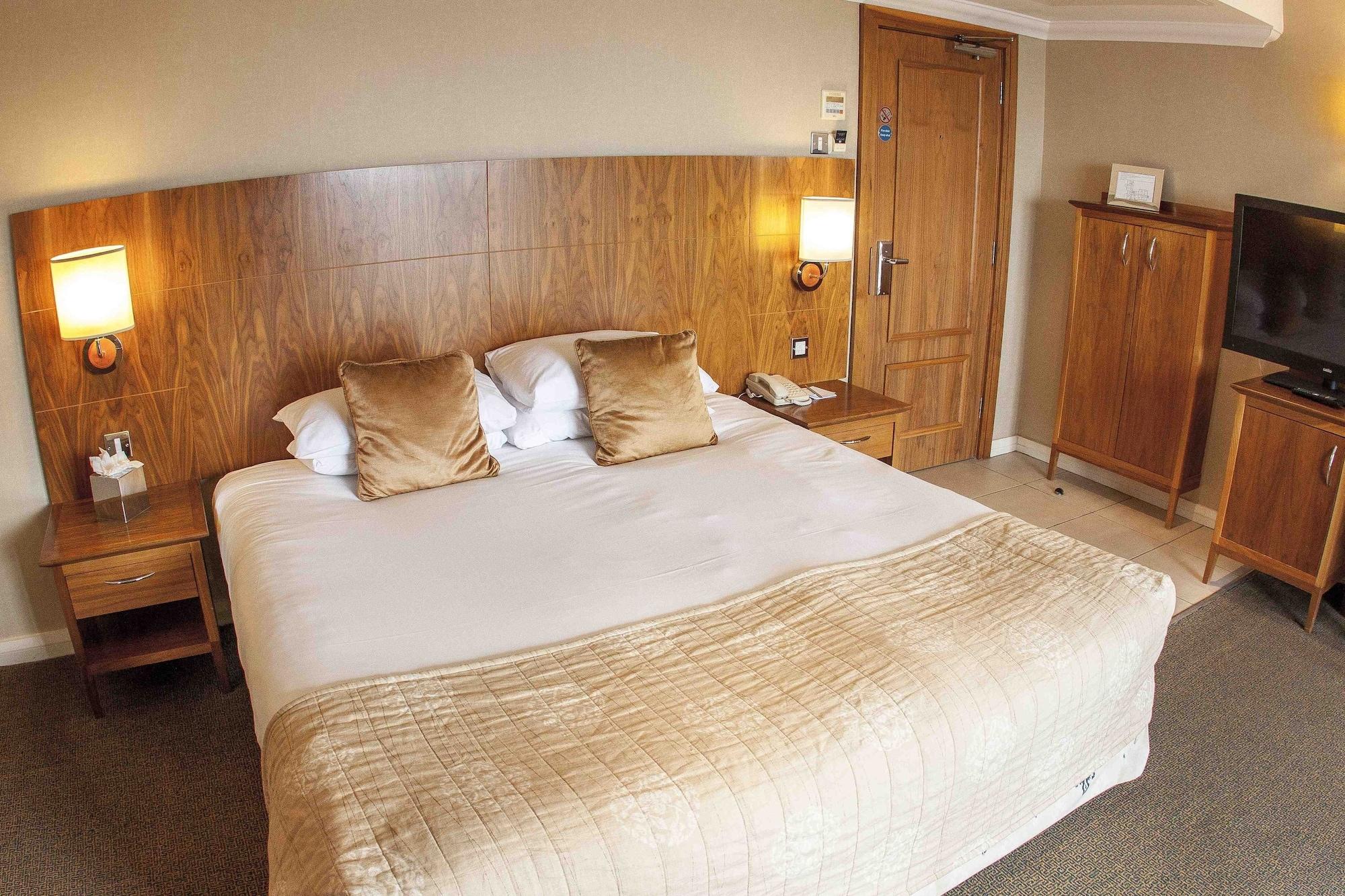 Harbour Heights Hotel Пул Экстерьер фото