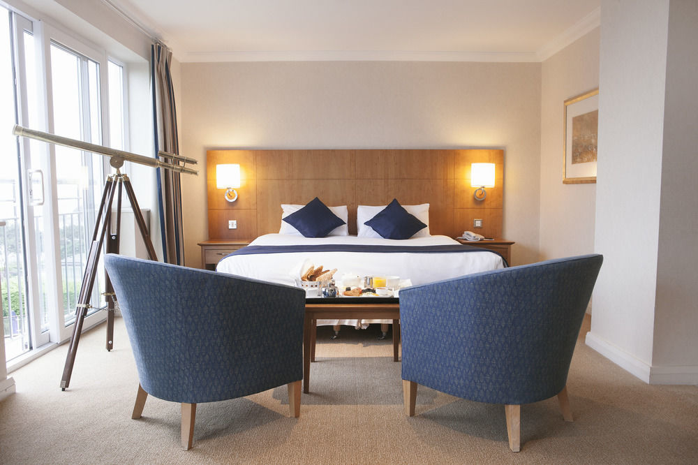 Harbour Heights Hotel Пул Экстерьер фото